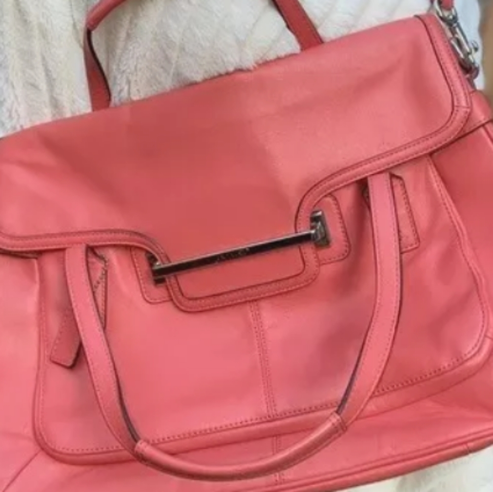 Nwot Coach Marion Taylornever used mint condition.